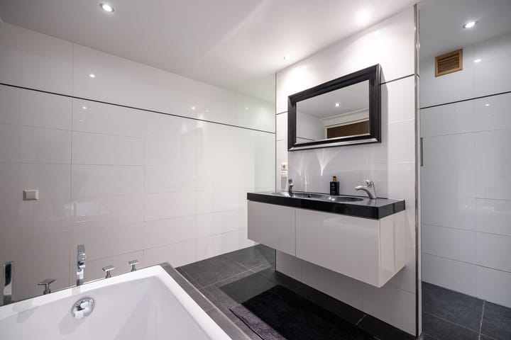 Photo 36 of Lijsterbeslaan 103