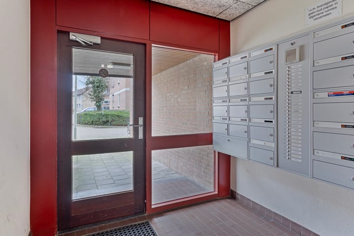 Foto 24 van Romeinenplein 10