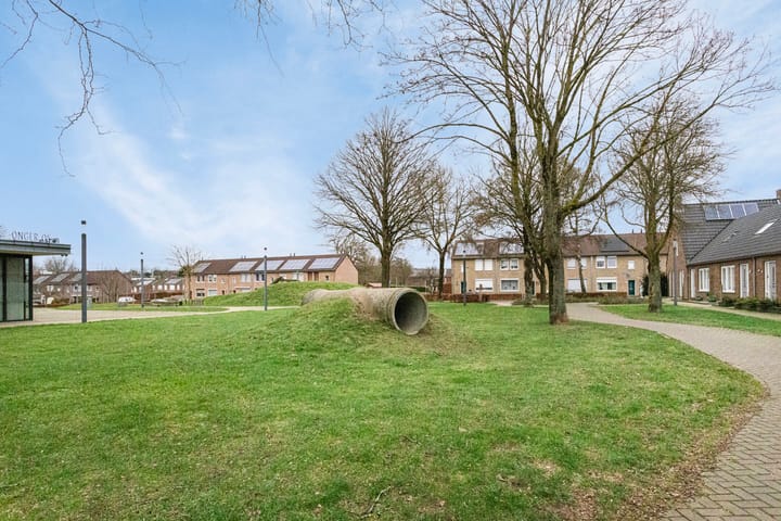 Foto 29 van Romeinenplein 10