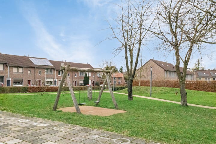 Foto 31 van Romeinenplein 10