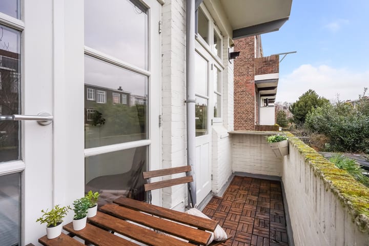 Foto 33 van De Moucheronstraat 88