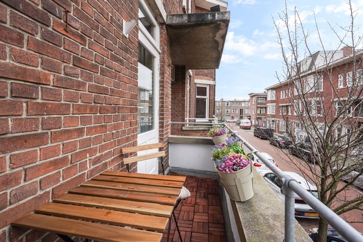 Foto 49 van De Moucheronstraat 88