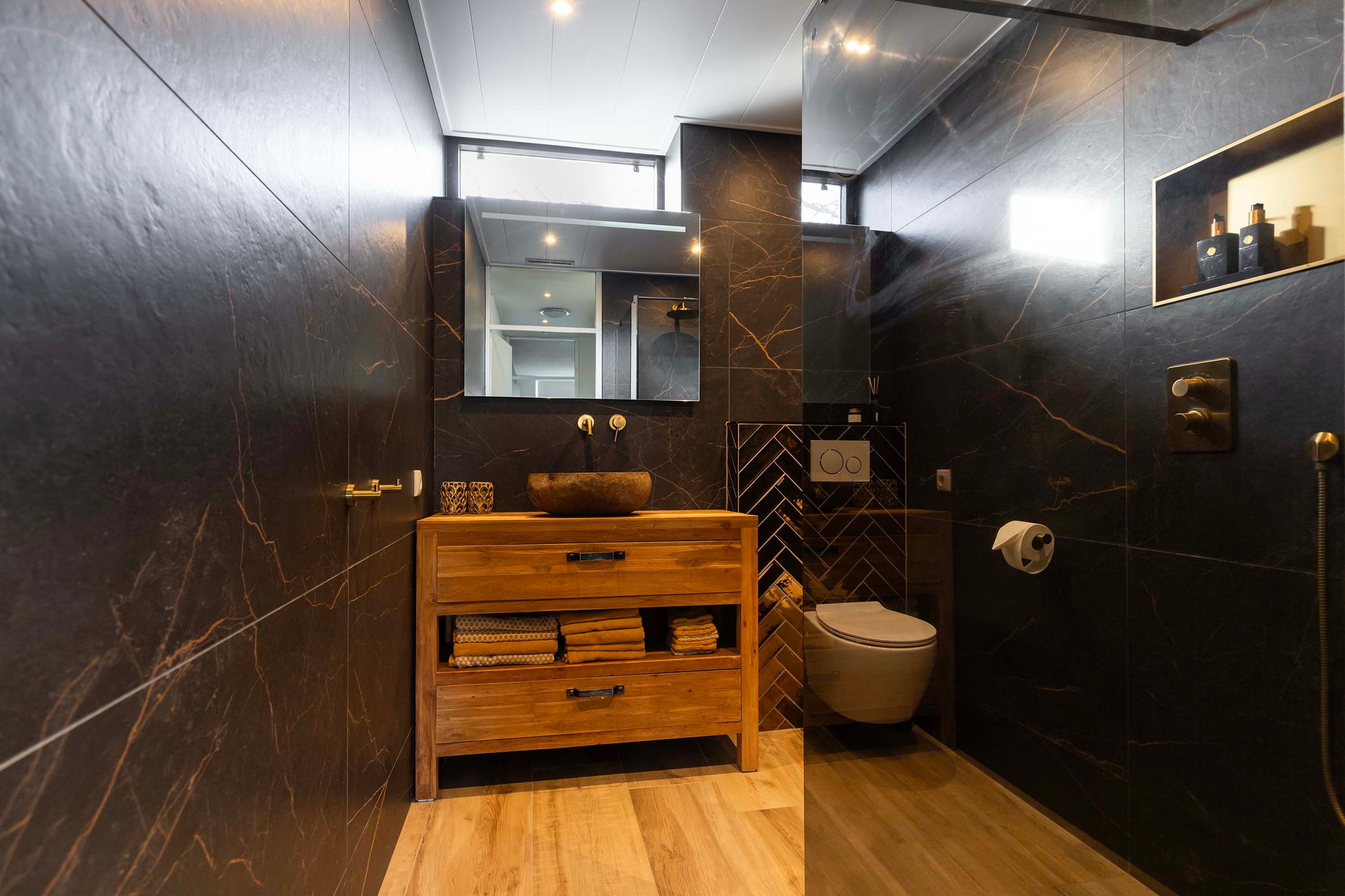 Photo 12 of De Haasstraat 9