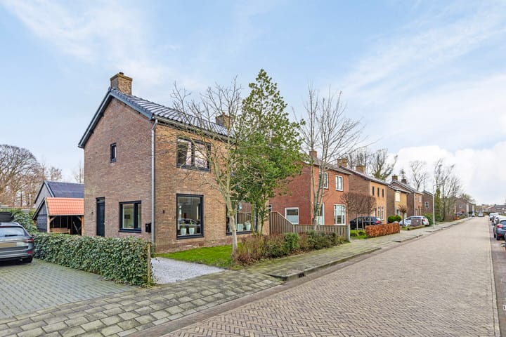 Foto 23 van Dr.Dreeslaan 13