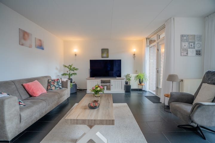 Foto 5 van Troelstrastraat 26