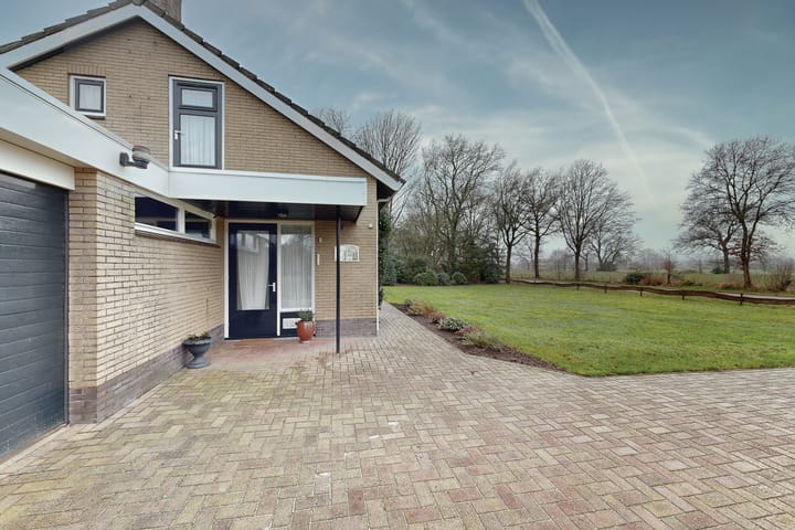 Foto 6 van Warreboslaan 31