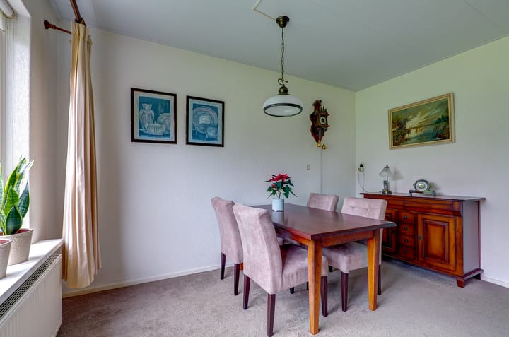 Foto 15 van Warreboslaan 31