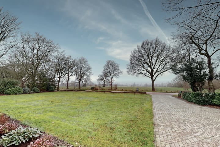 Foto 39 van Warreboslaan 31