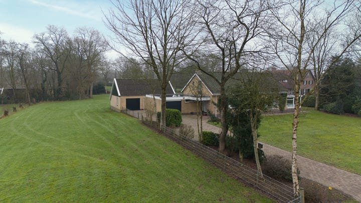 Foto 41 van Warreboslaan 31