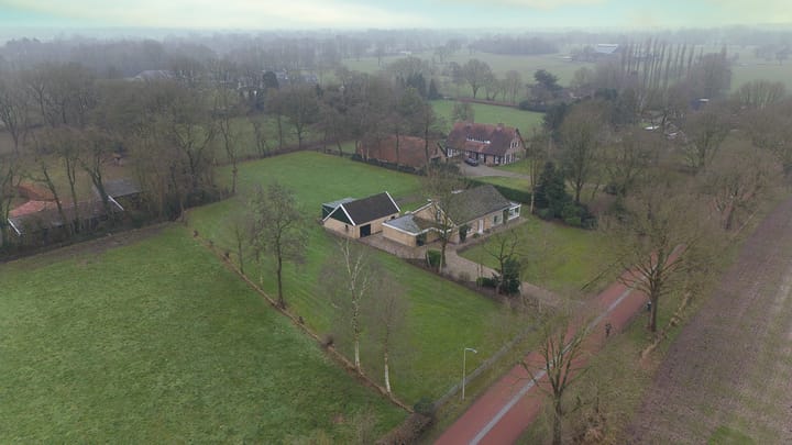 Foto 43 van Warreboslaan 31