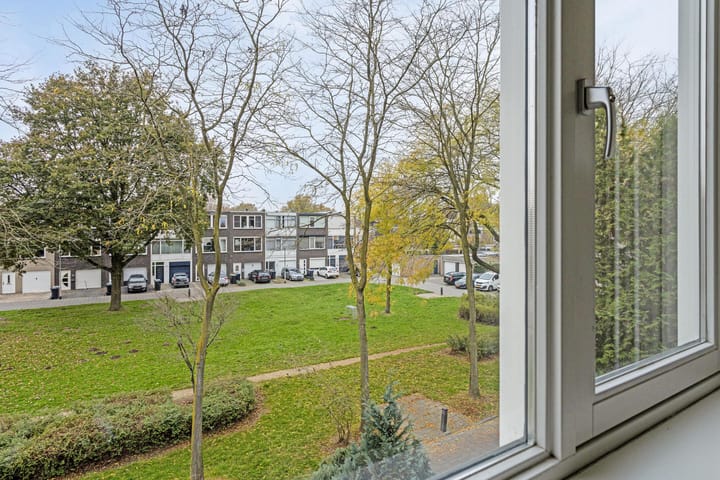 Foto 30 van Koebergstraat 11