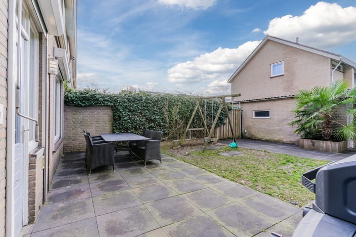 Foto 44 van Piet Heinlaan 119