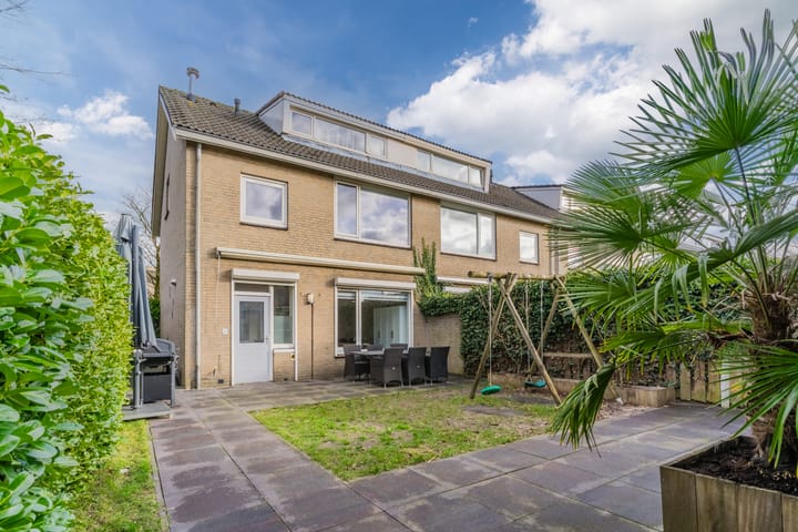 Foto 46 van Piet Heinlaan 119