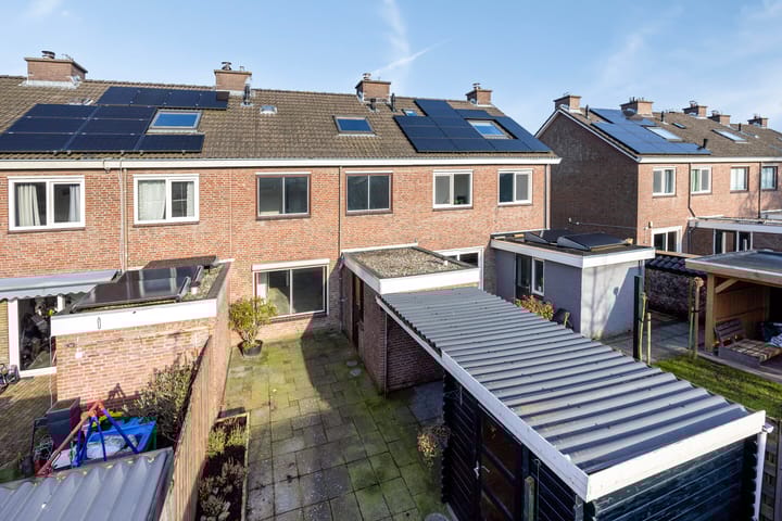 Foto 17 van Carry van Bruggenstraat 11