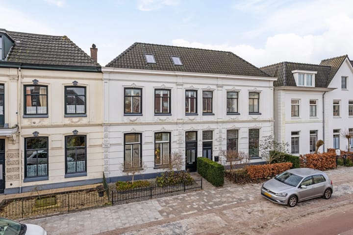 Photo 33 of Tramstraat 37