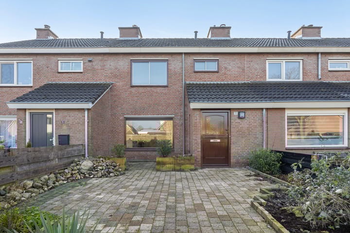 Foto 30 van Carry van Bruggenstraat 11