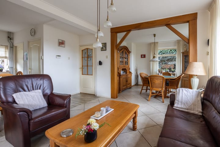 Foto 11 van Wulpenweg 2