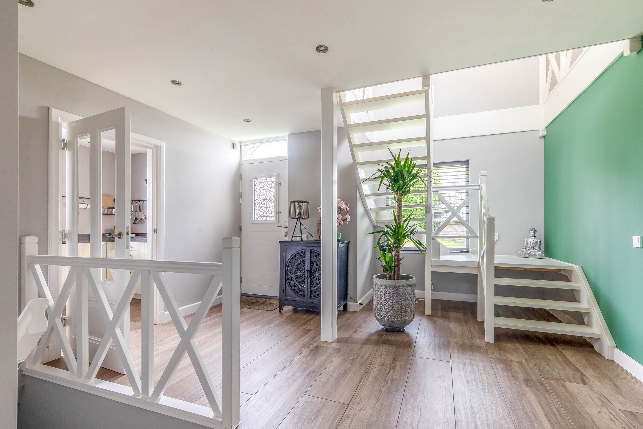 Foto 24 van Parallelweg 2