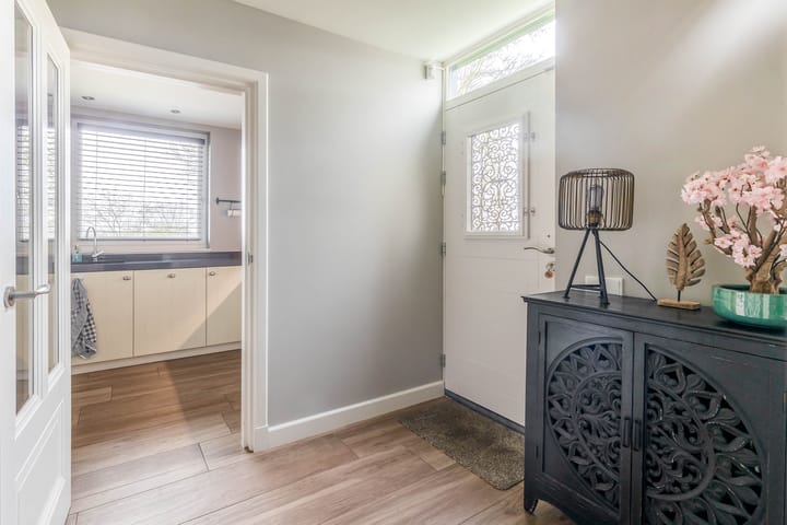 Foto 25 van Parallelweg 2