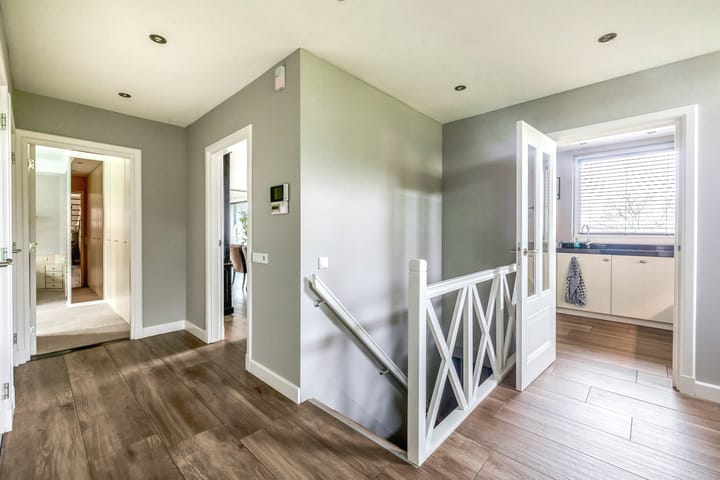 Foto 26 van Parallelweg 2