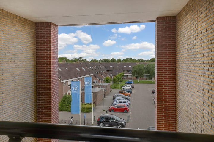 Photo 8 of De Stient 15-F