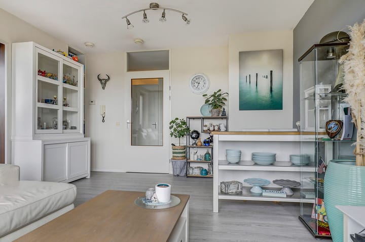 Photo 14 of De Stient 15-F