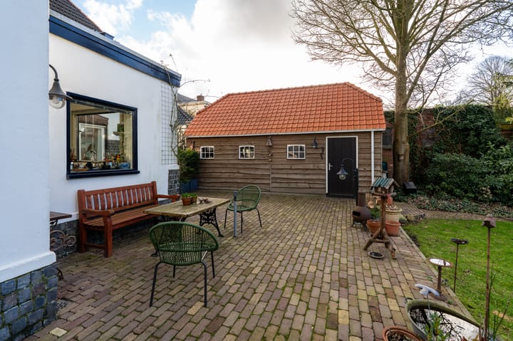 Foto 41 van Ds. Sicco Tjadenstraat C 38