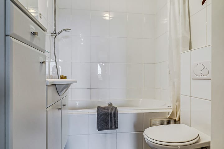 Photo 32 of De Stient 15-F