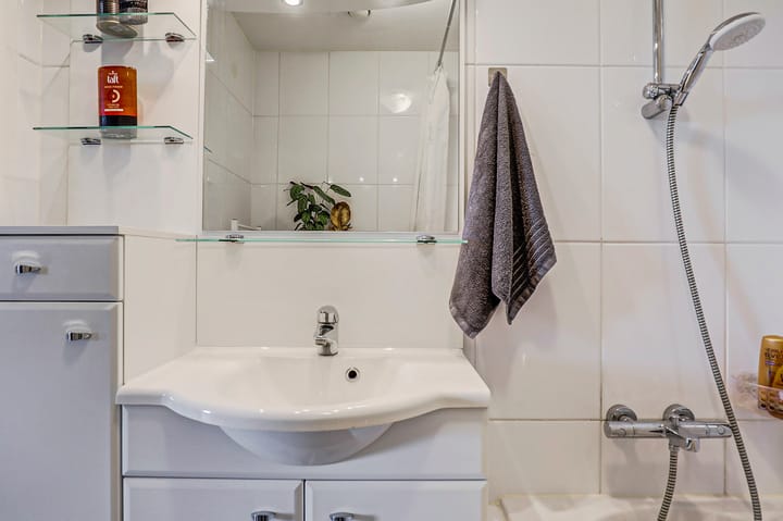 Photo 34 of De Stient 15-F