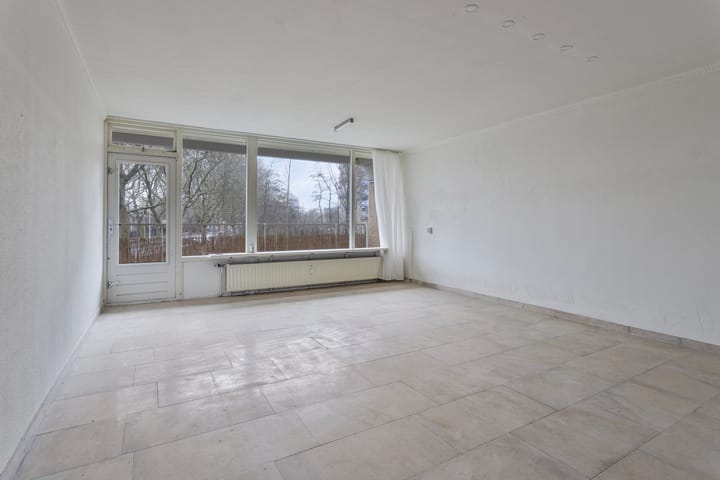 Foto 2 van Louis Couperusplaats 3