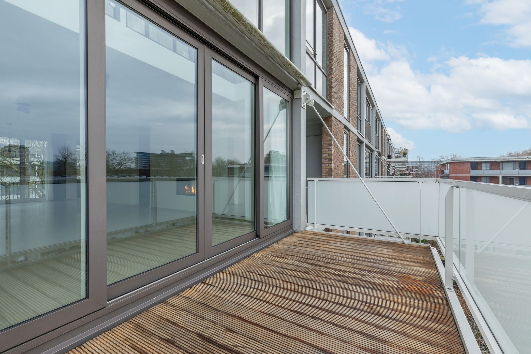 Foto 9 van U.J. Klarenstraat 9