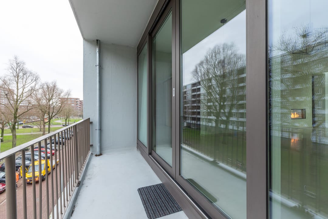 Foto 11 van U.J. Klarenstraat 9