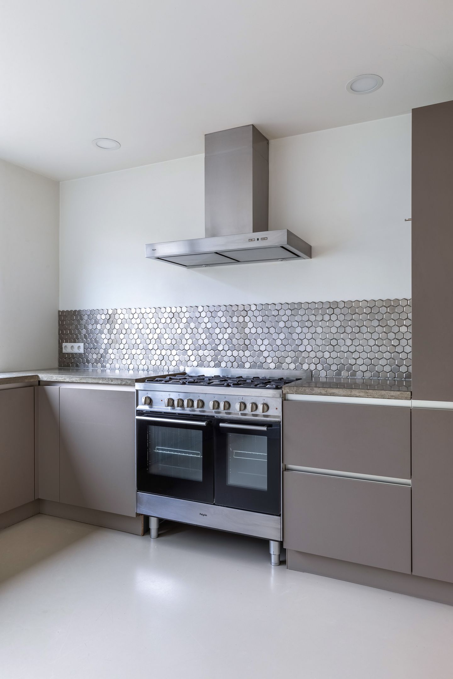 Foto 14 van U.J. Klarenstraat 9