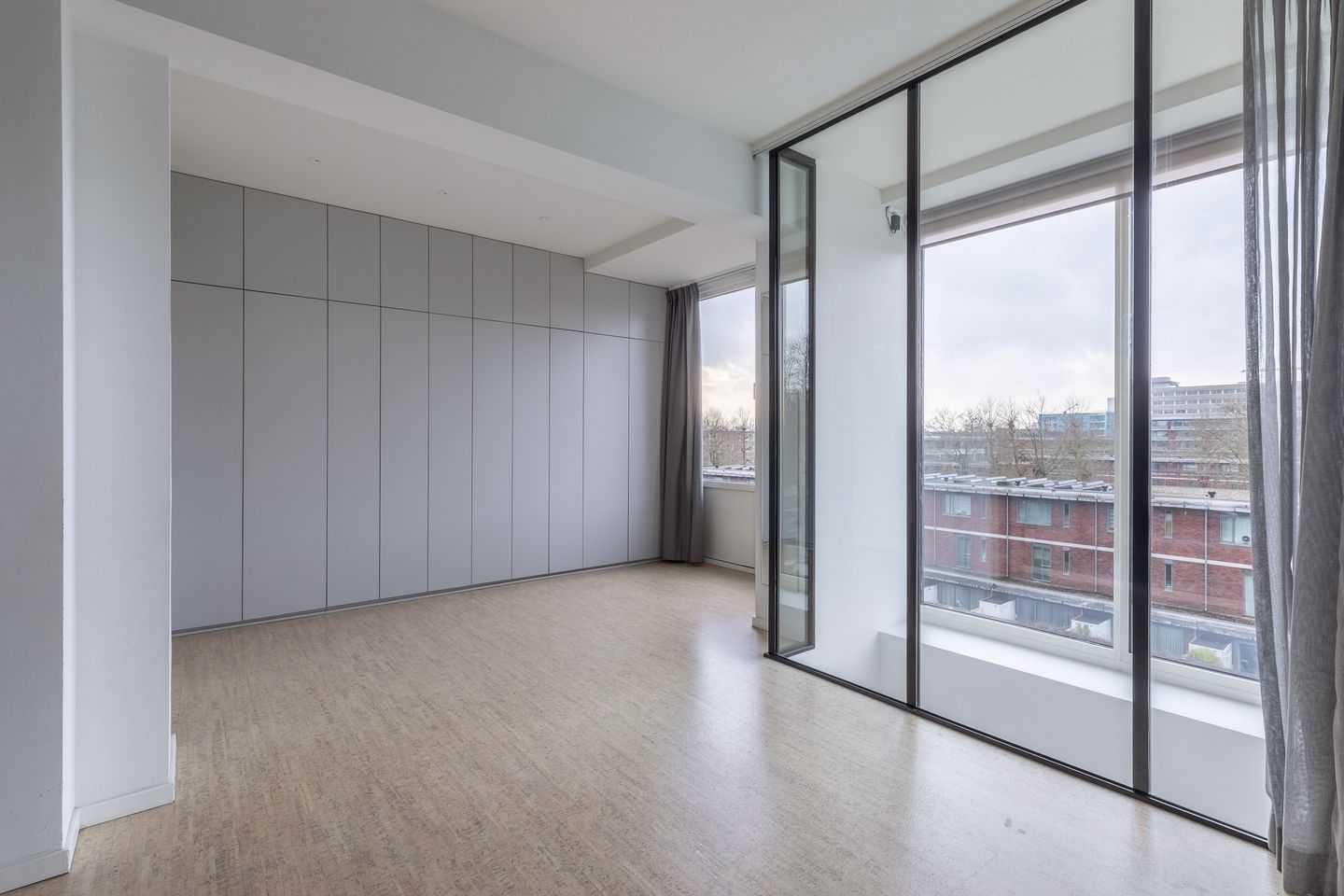 Foto 29 van U.J. Klarenstraat 9