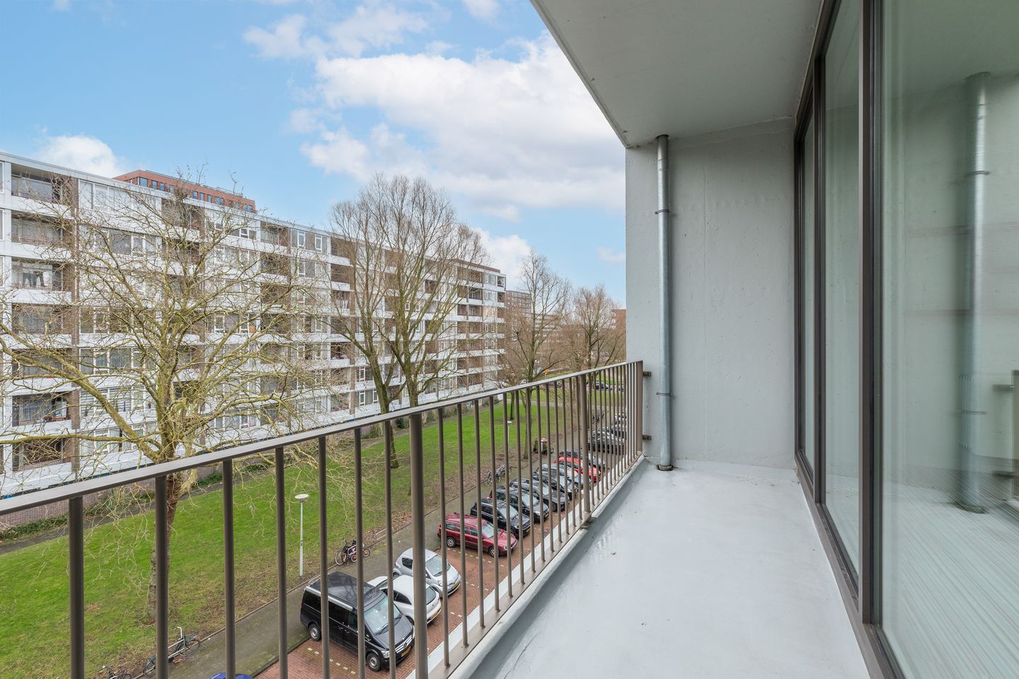 Foto 34 van U.J. Klarenstraat 9