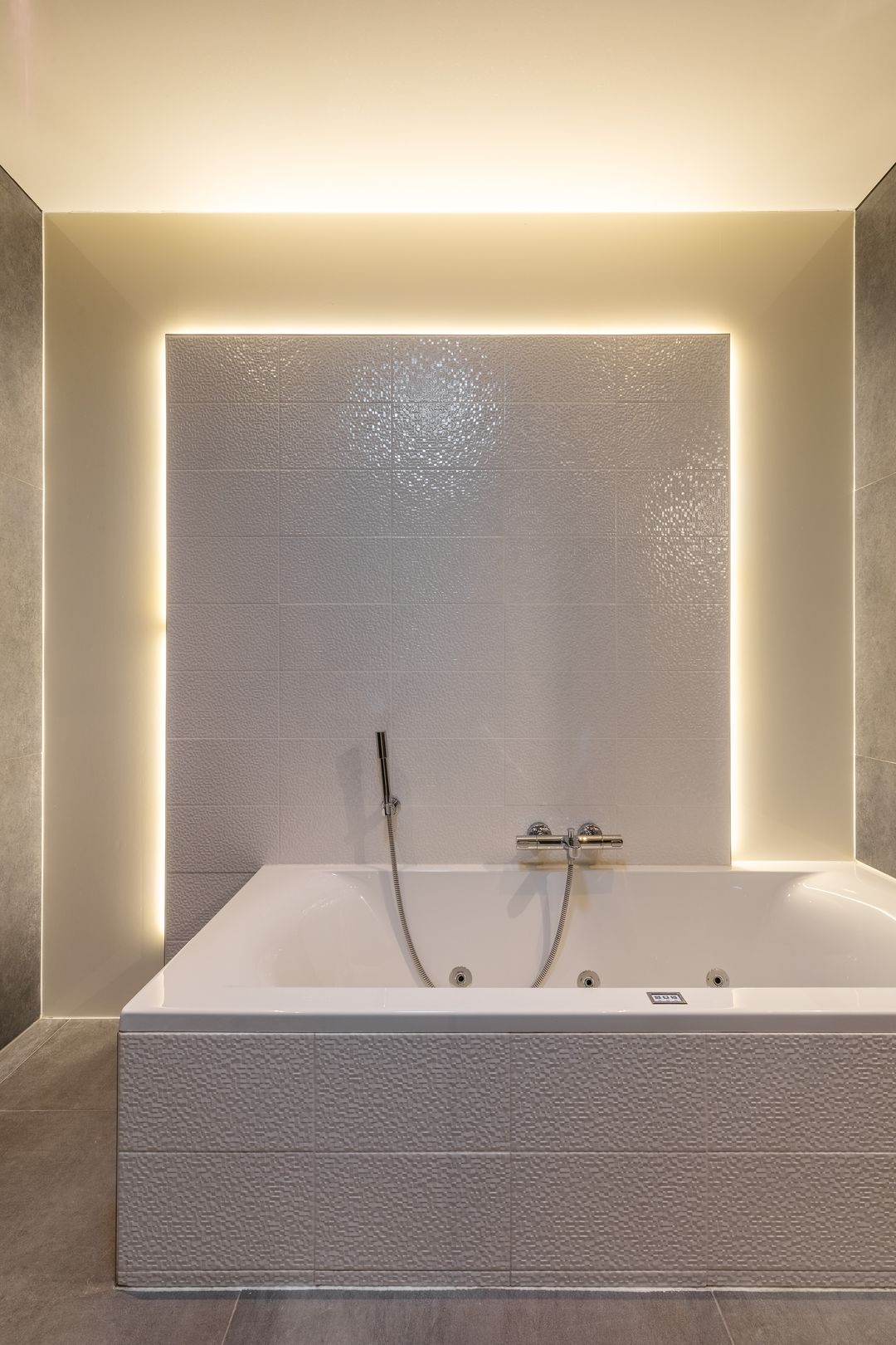 Foto 41 van U.J. Klarenstraat 9