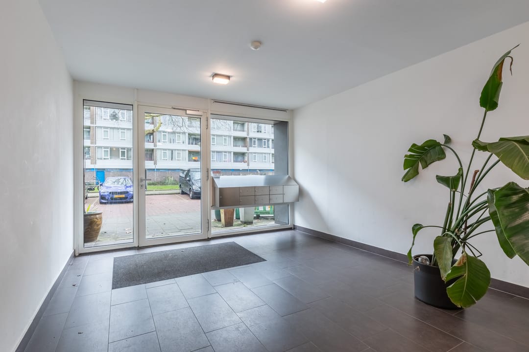 Foto 47 van U.J. Klarenstraat 9