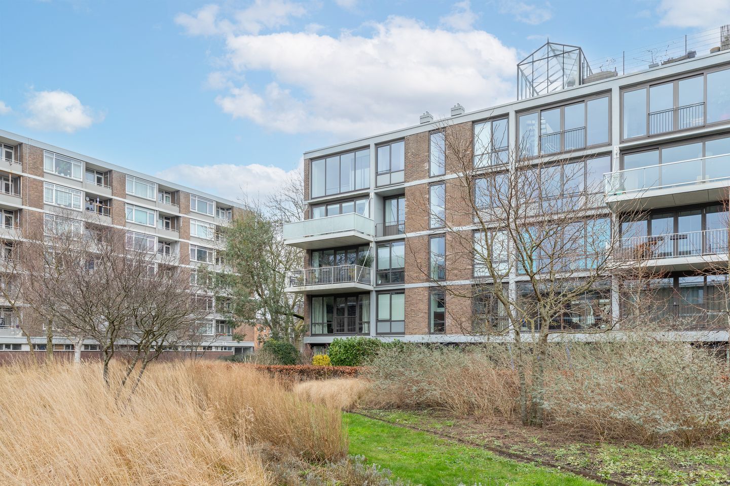 Foto 49 van U.J. Klarenstraat 9