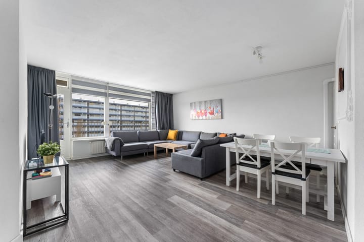 Foto 14 van Louis Couperusplaats 229