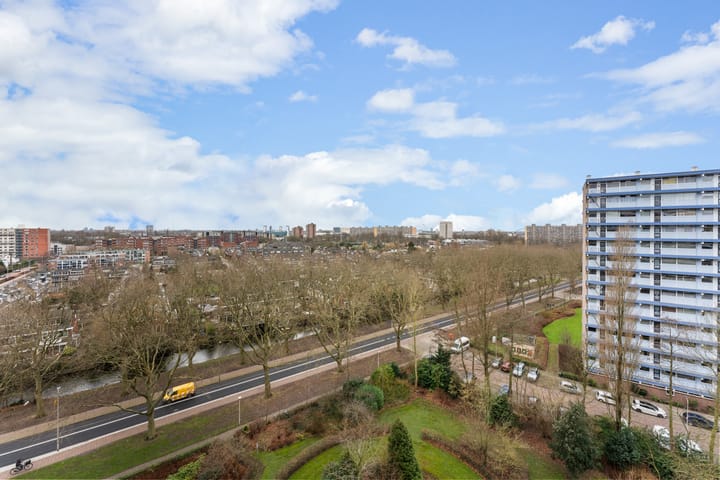 Foto 18 van Louis Couperusplaats 229