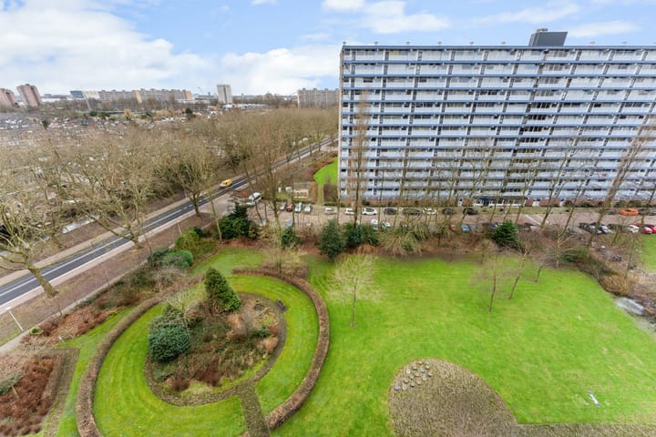 Foto 19 van Louis Couperusplaats 229