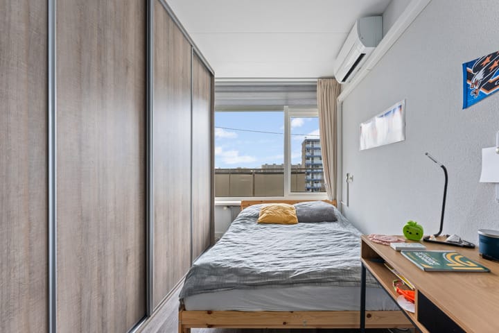 Foto 31 van Louis Couperusplaats 229