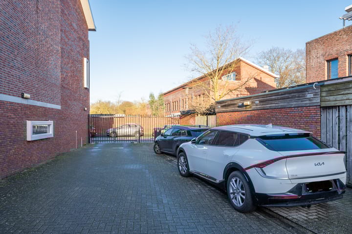 Foto 35 van Tilburgseweg-West 20