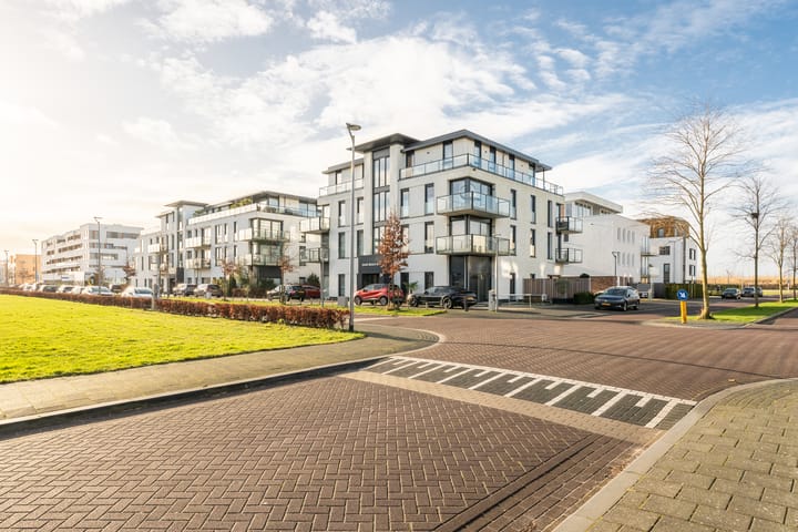 Foto 40 van Olivier van Noortstraat 24-K