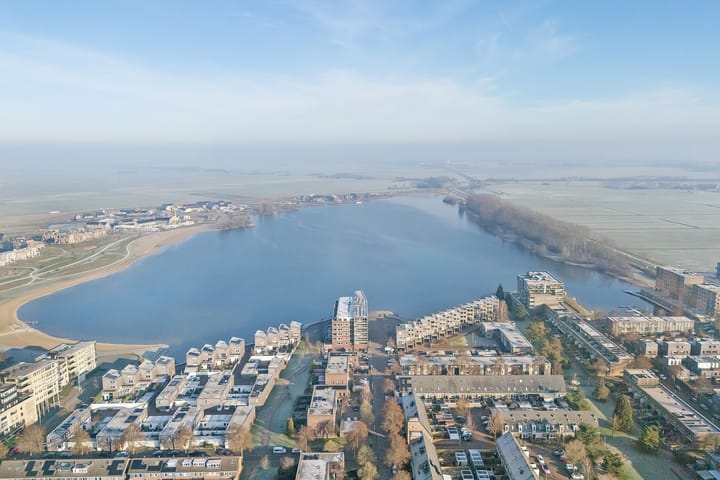 Foto 4 van Lisdodde 28