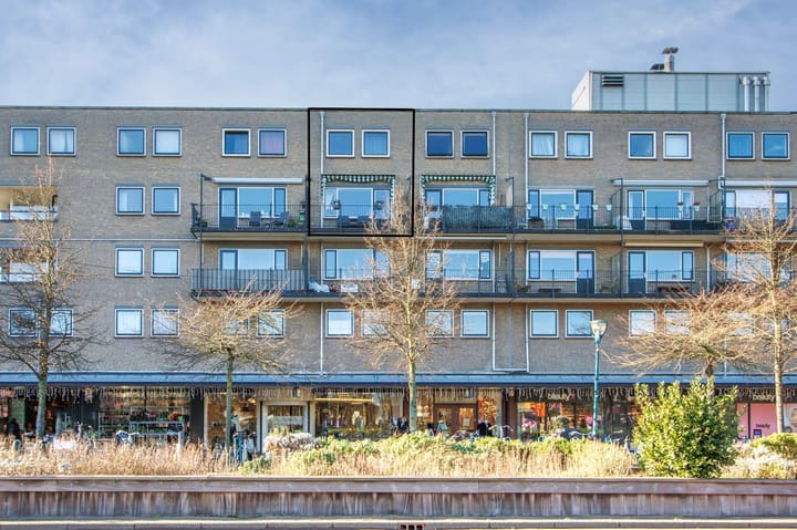 Photo 39 of Irislaan 233