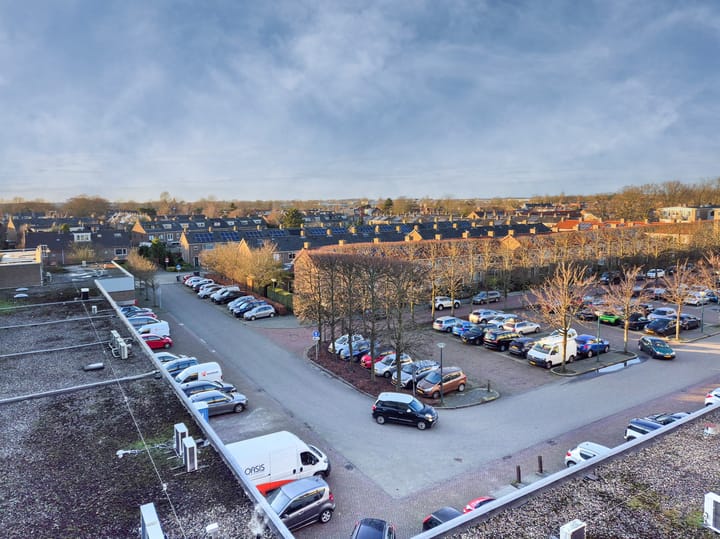 Photo 41 of Irislaan 233