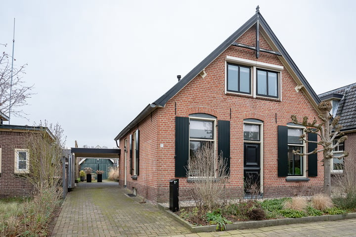 View photo of Molenweg 1