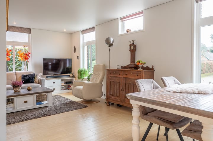 Foto 14 van Molenweg 1