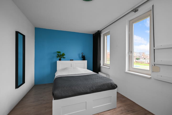 Photo 12 of Pieter Cheeuwenlaan 76